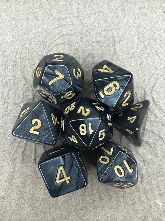 7 piece set Black dnd ttrpg gaming dice